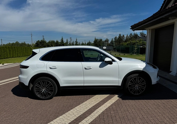 Porsche Cayenne cena 265000 przebieg: 125000, rok produkcji 2018 z Dębica małe 22